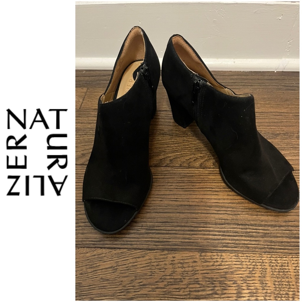 Naturalizer Black Ankle Booties